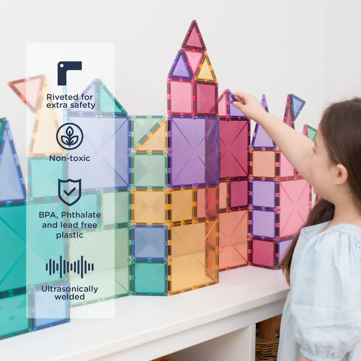 CONNETIX Pastel Creative Pack small squares ideal for detailed structures.