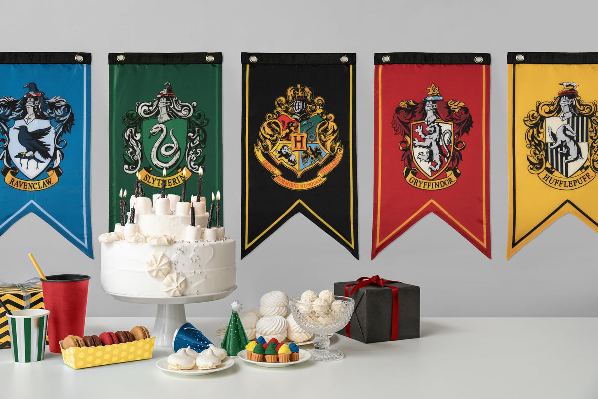 CON*QUEST Officially licensed packaging and presentation for gifting.