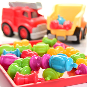 Constructive Playthings snap beads set for STEM-inspired open-ended play and creativity.