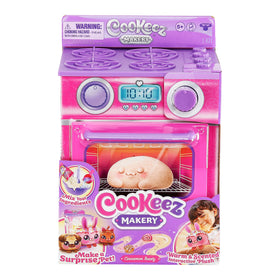 Cookeez Makery Cinnamon Treatz Oven warm-scented plush reveals after bake