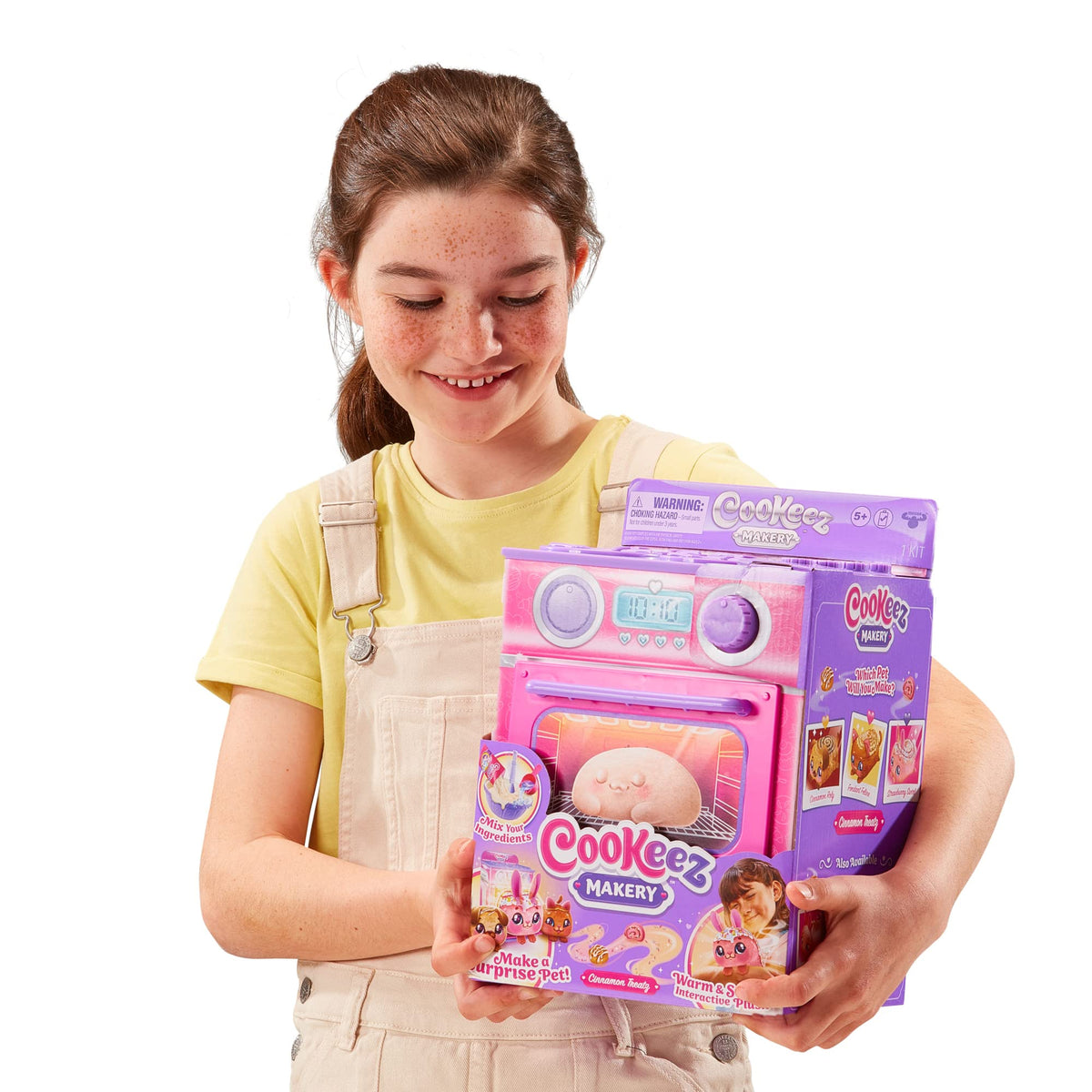 Cookeez Makery Cinnamon Treatz Oven plush warms when squeezed