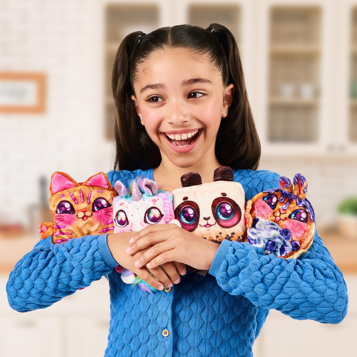 Cookeez Makery Toasty Treatz plush pops up for interactive breakfast play.