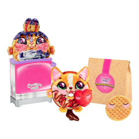 Cookeez Makery Toasty Treatz toaster bread slot reveals a scented plush friend.