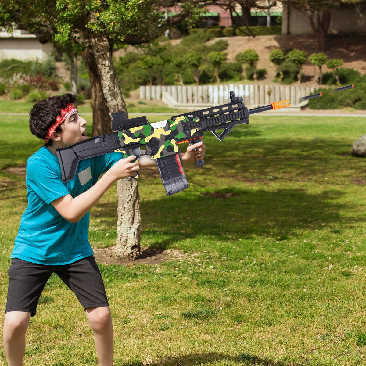 COOLFOX gift-ready Nerf gun kit with compatible darts and accessories.