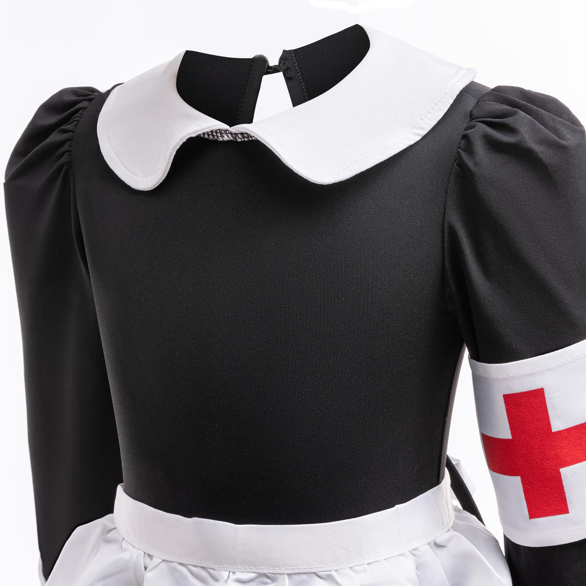 Coolproud Armband enhances realism during imaginative nurse role-play sessions.