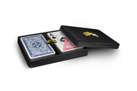 Wide, readable jumbo index on Copag Neoteric cards