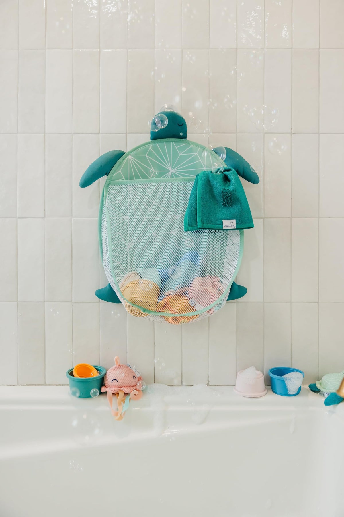 Copper Pearl Oceana durable suction cups keep bathroom organized securely.