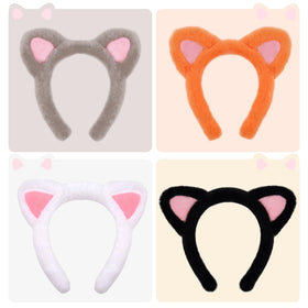 Cosdeaor cat ears headband white, perfect for makeup sessions and photos.