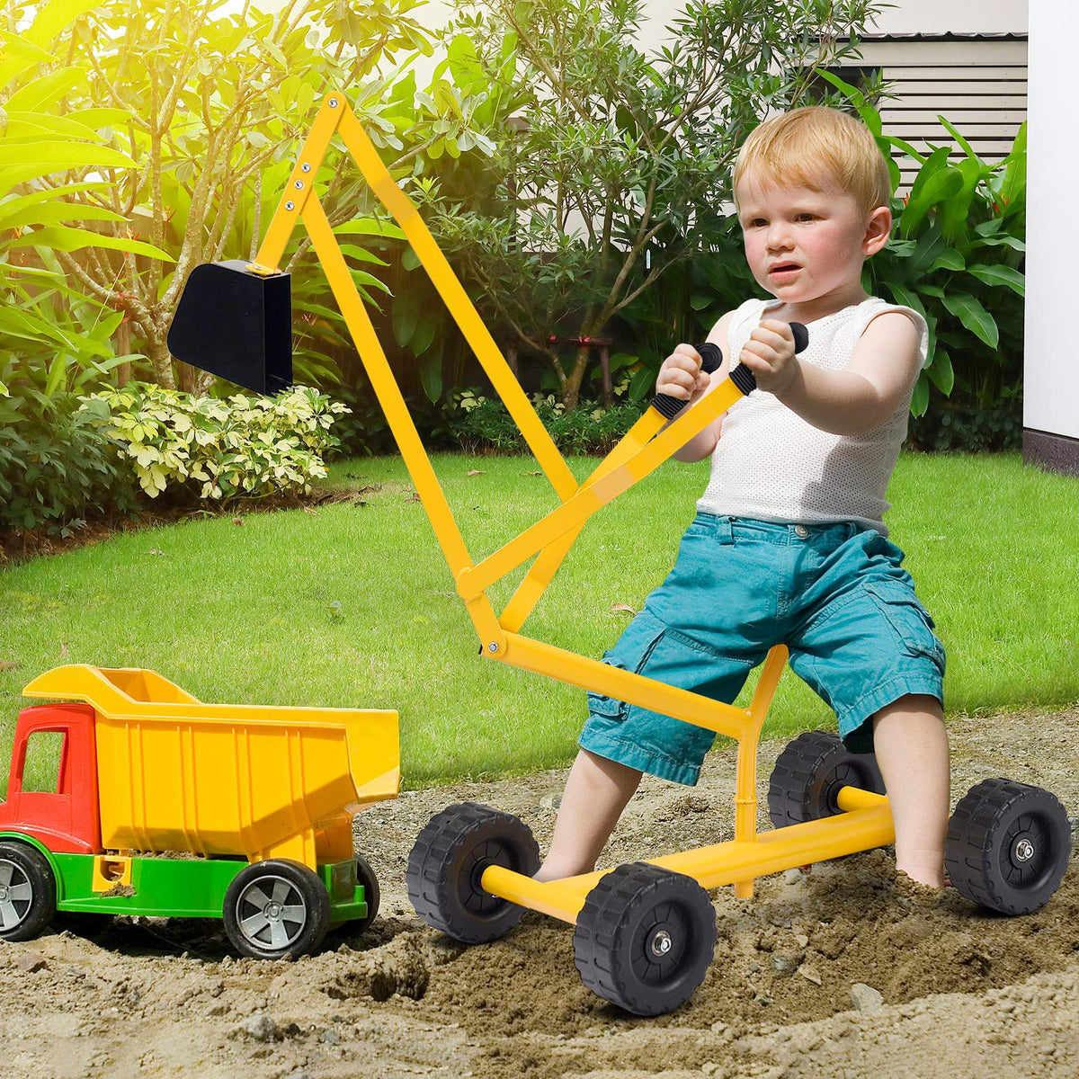 Costzon ride-on sand digger side view highlighting 360° rotatable seat for versatile exploration