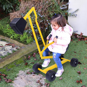 Costzon sand digger package box demonstrating easy gift idea
