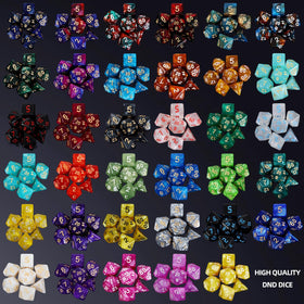 Coyeekn two-color dice highlight high-contrast readability during play.