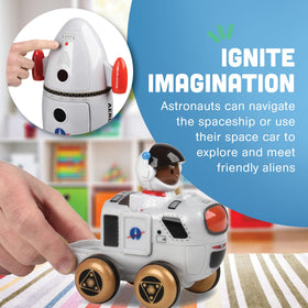 CP Toys Space Car supports ground exploration after landing on planets