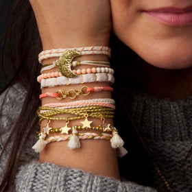 Craft Crush bracelet kit sleepover activity captures social crafting fun.