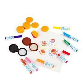 Crayola Color Wonder travel-friendly set ideal for trips and quiet activities.
