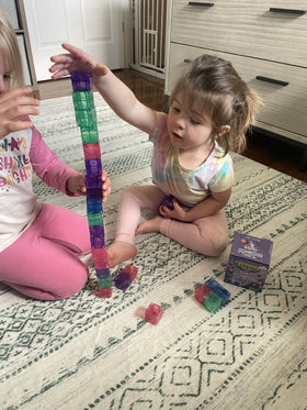 Crayola Glitter Magnetic PIP Cubes animals enable tactile stacking and creative storytelling