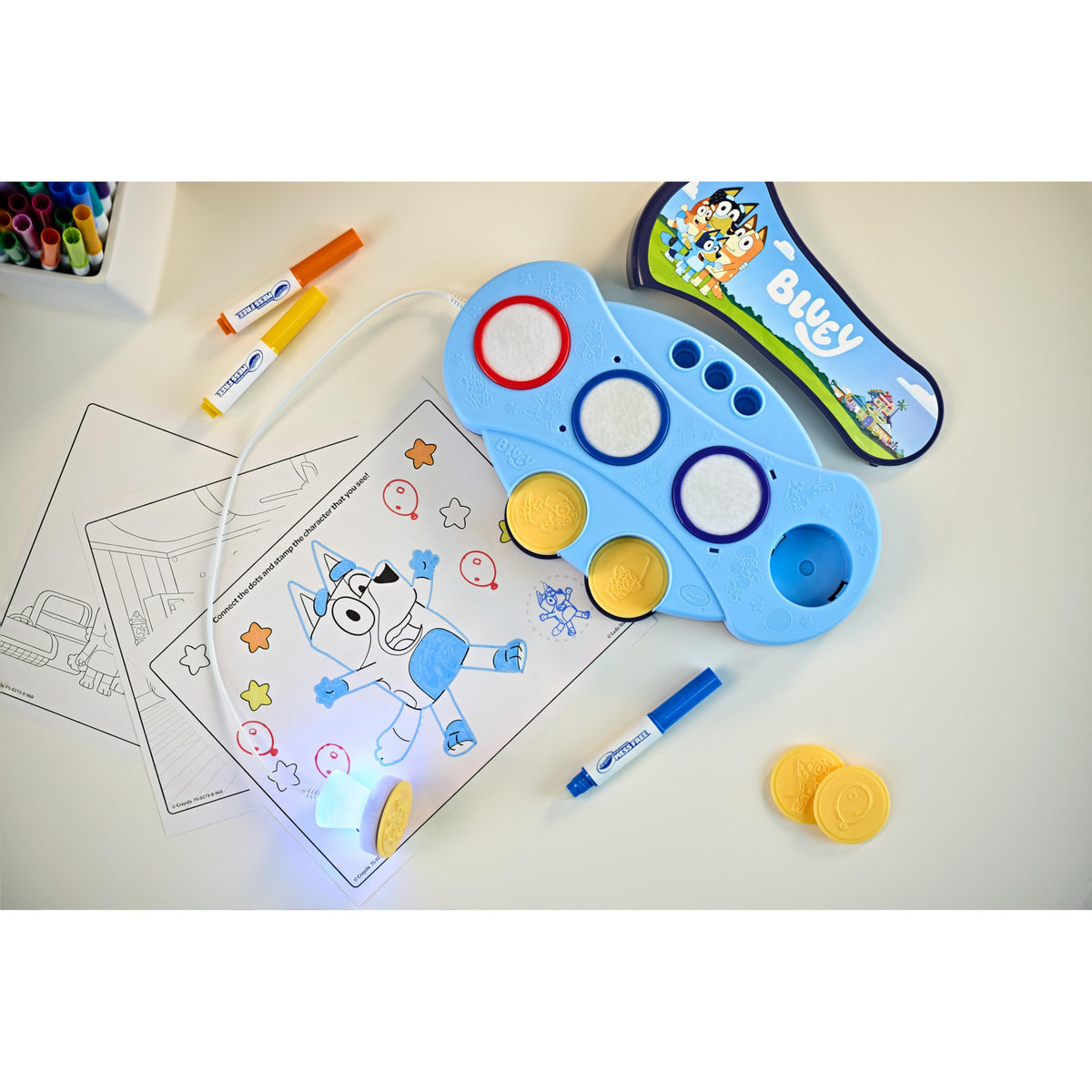 Mess-free Color Wonder ink keeps surfaces clean during creativity.