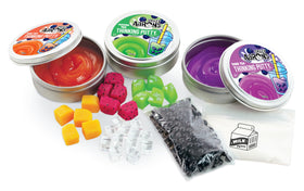 Crazy Aaron's Mixed by Me putty stretch demonstrates elasticity and tactile satisfaction.