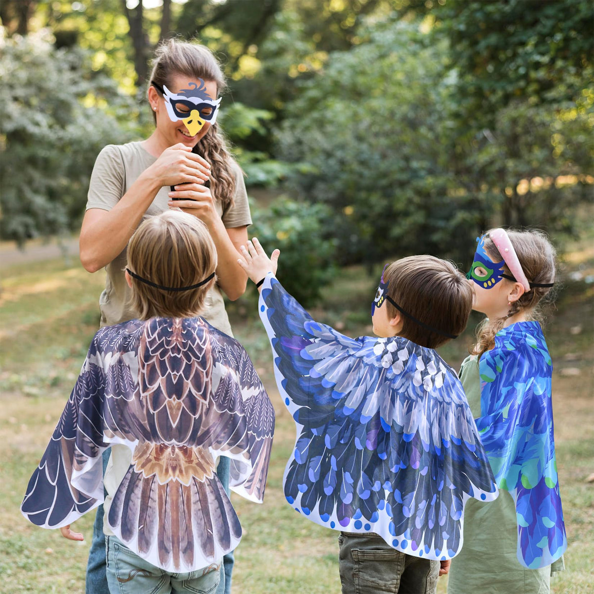 Creatoy wings with adjustable shoulder straps for a comfortable fit during play