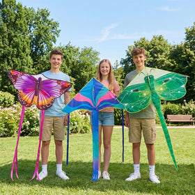 Crogift delta kite soaring high, simple setup for kids and adults.