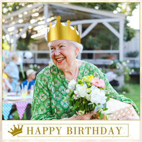 Crtiin bulk crowns ideal for birthdays and weddings.