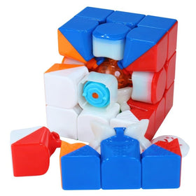 Cuberspeed Dayan GuHong Pro Plus M MagLev 55mm in-use demonstrating practical competition-ready handling