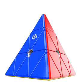 Cuberspeed GAN Pyramid M honeycomb design delivers smooth turning and a confident grip.