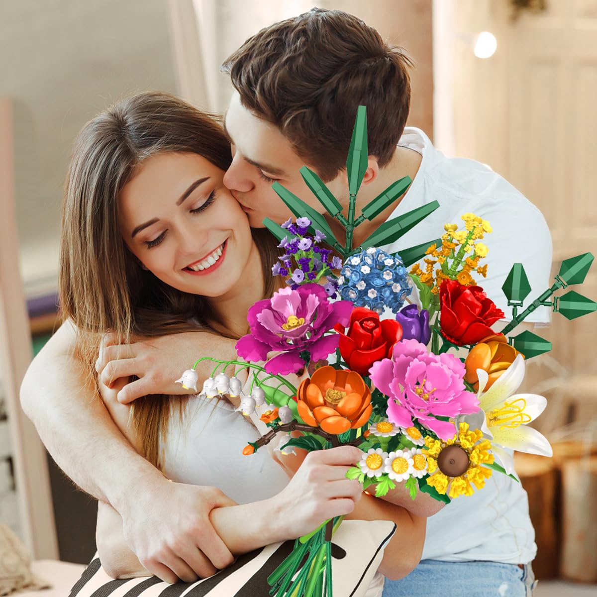 CUBIMANA 1,043-piece set enables creative floral assembly.