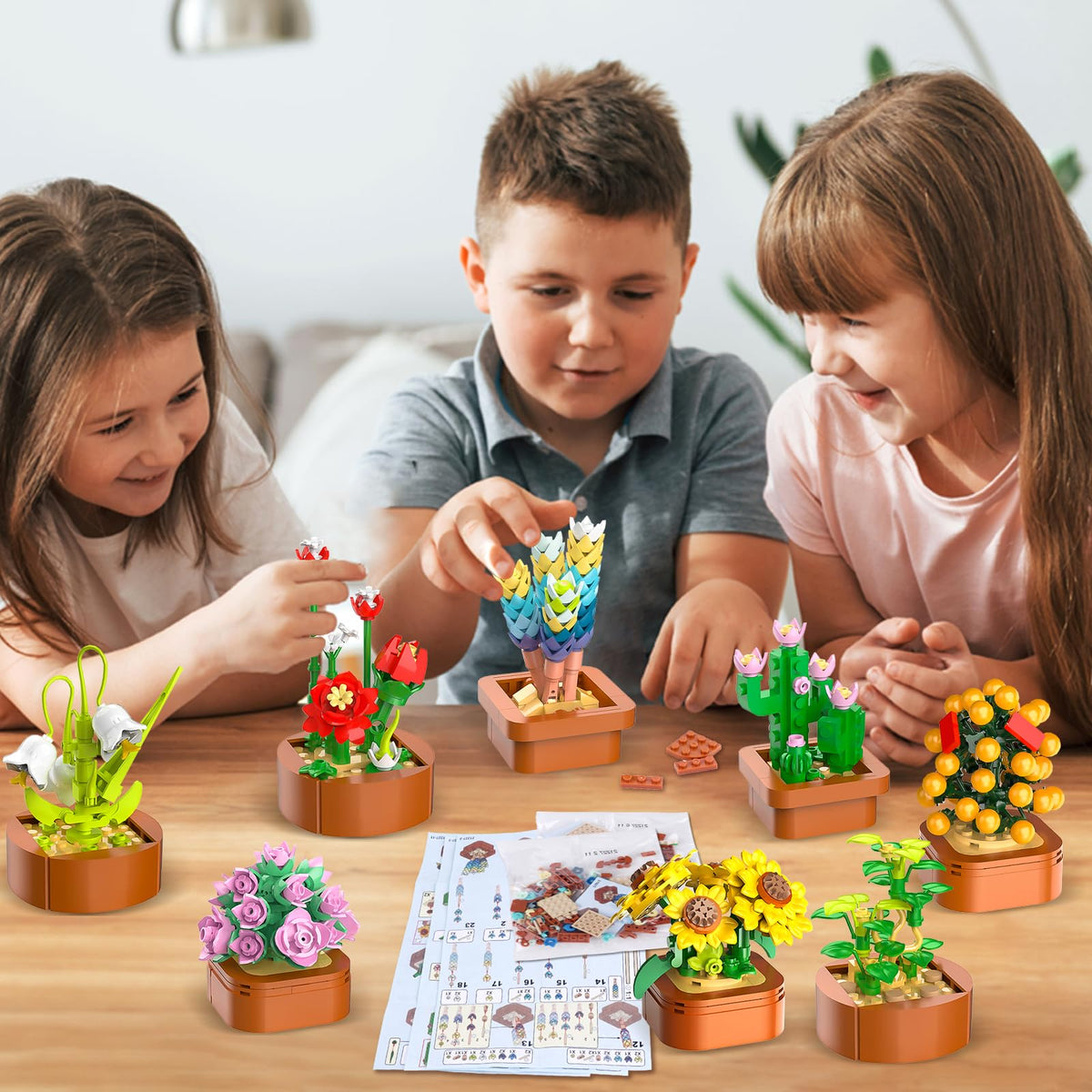 CUBIMANA adults and kids can customize displays with mixed succulent designs