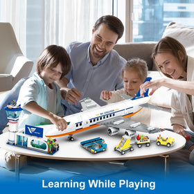 CUBIMANA baggage conveyor belt and terminal access for immersive play.