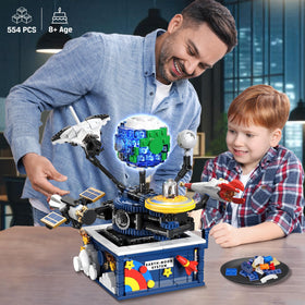 CUBIMANA shuttle and rocket components help build a complete space mission scene.