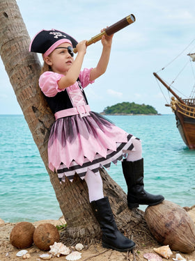 Cuteshower eye patch and coins set, adding authentic swashbuckler flair to playtime