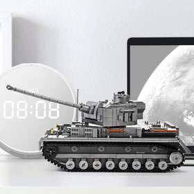 DAHONPA Panzer-Ⅳ Tank with assembly pieces and clear instructions.