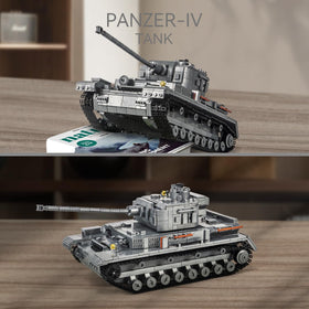 DAHONPA Panzer-Ⅳ Tank top view highlighting scale and historical accuracy.