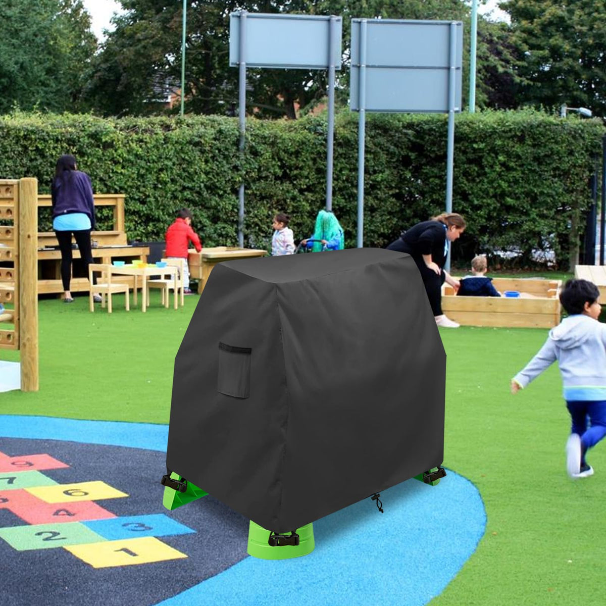 Dalema Water Table Cover protects against rain, dust, leaves, and bird droppings.