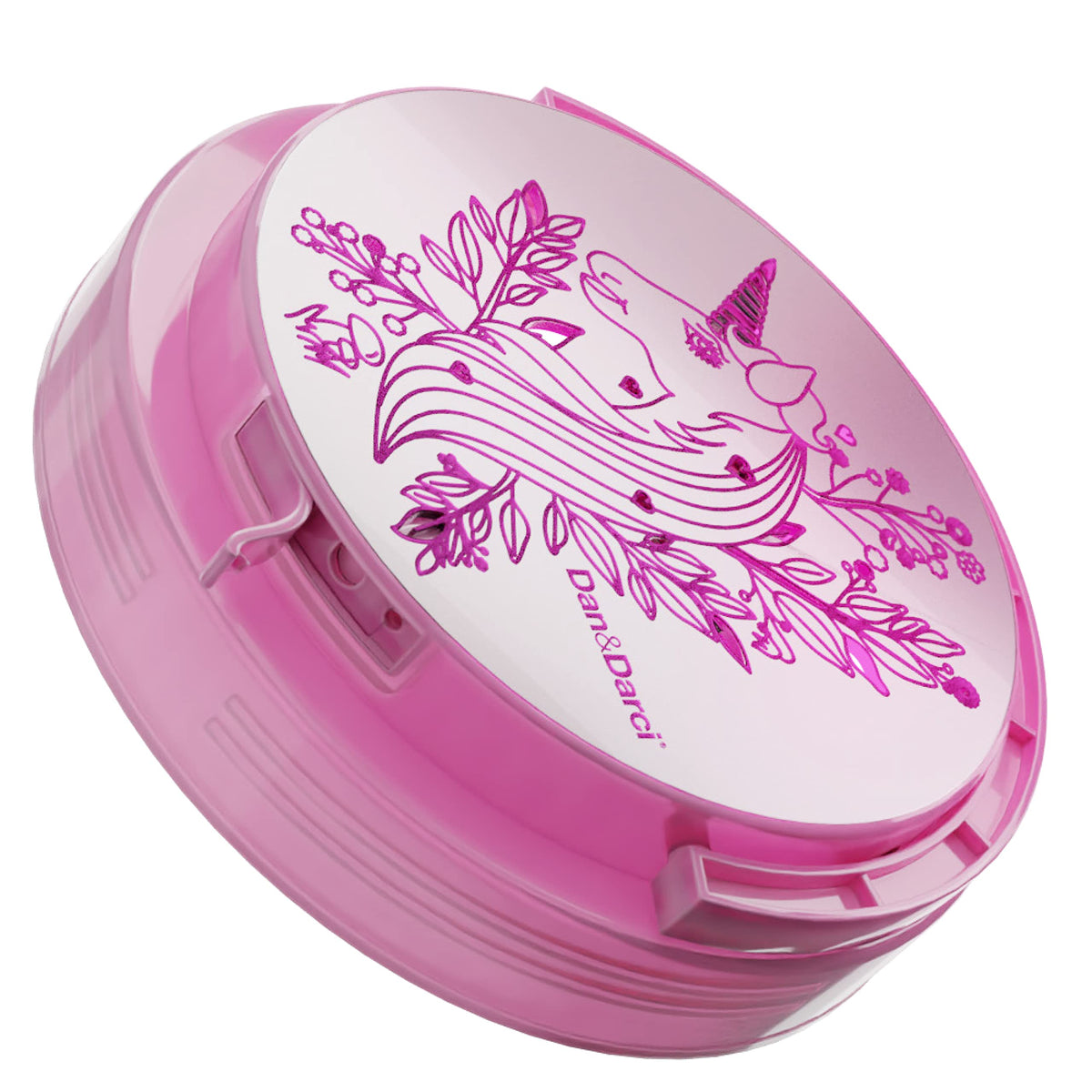 Dan&Darci arts and crafts kit offers a wholesome family activity for kids.
