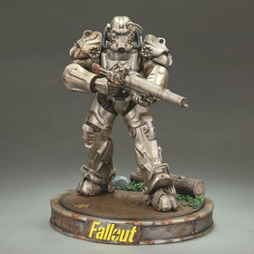 Dark Horse Maximus figure with helmet on, ready for action-packed display.