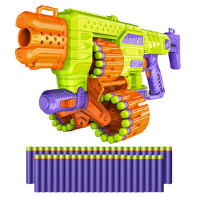 DART ZONE Savage Spin triple-drum close-up showing motorized firing action.