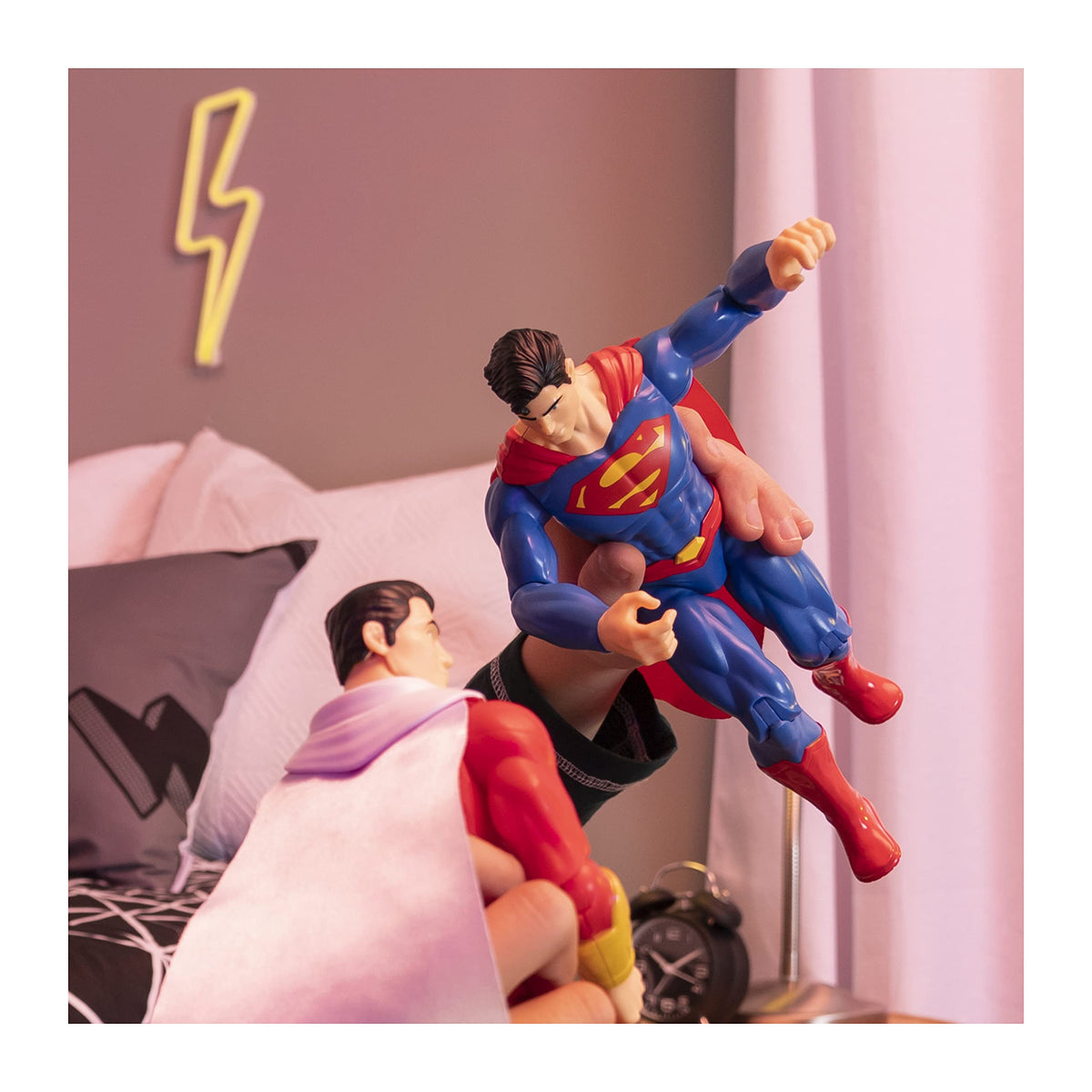 DC Comics Superman 12-Inch figure with cloth cape emphasizes authentic design for display and storytelling.