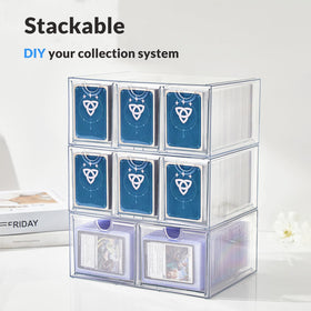 DEEIF accommodates sleeved and standard cards for versatile storage.