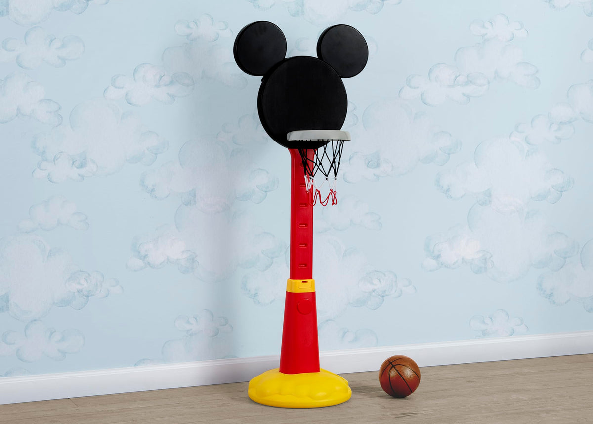 Weighted base provides stability during energetic shooting and dribbling