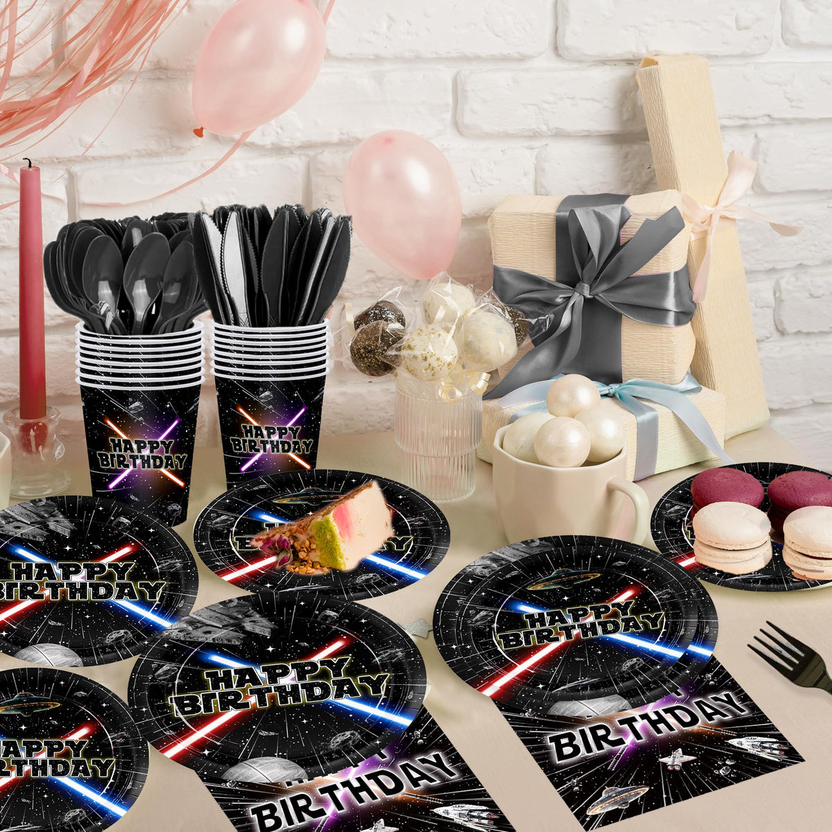 Detanpoly black knives for sleek, space-themed dining and tidy cleanup.