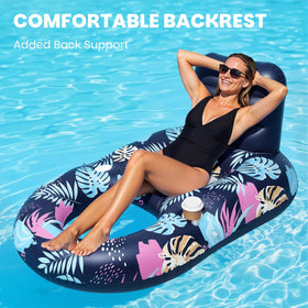 Deyhoc float includes two built-in cup holders for drinks and snacks.