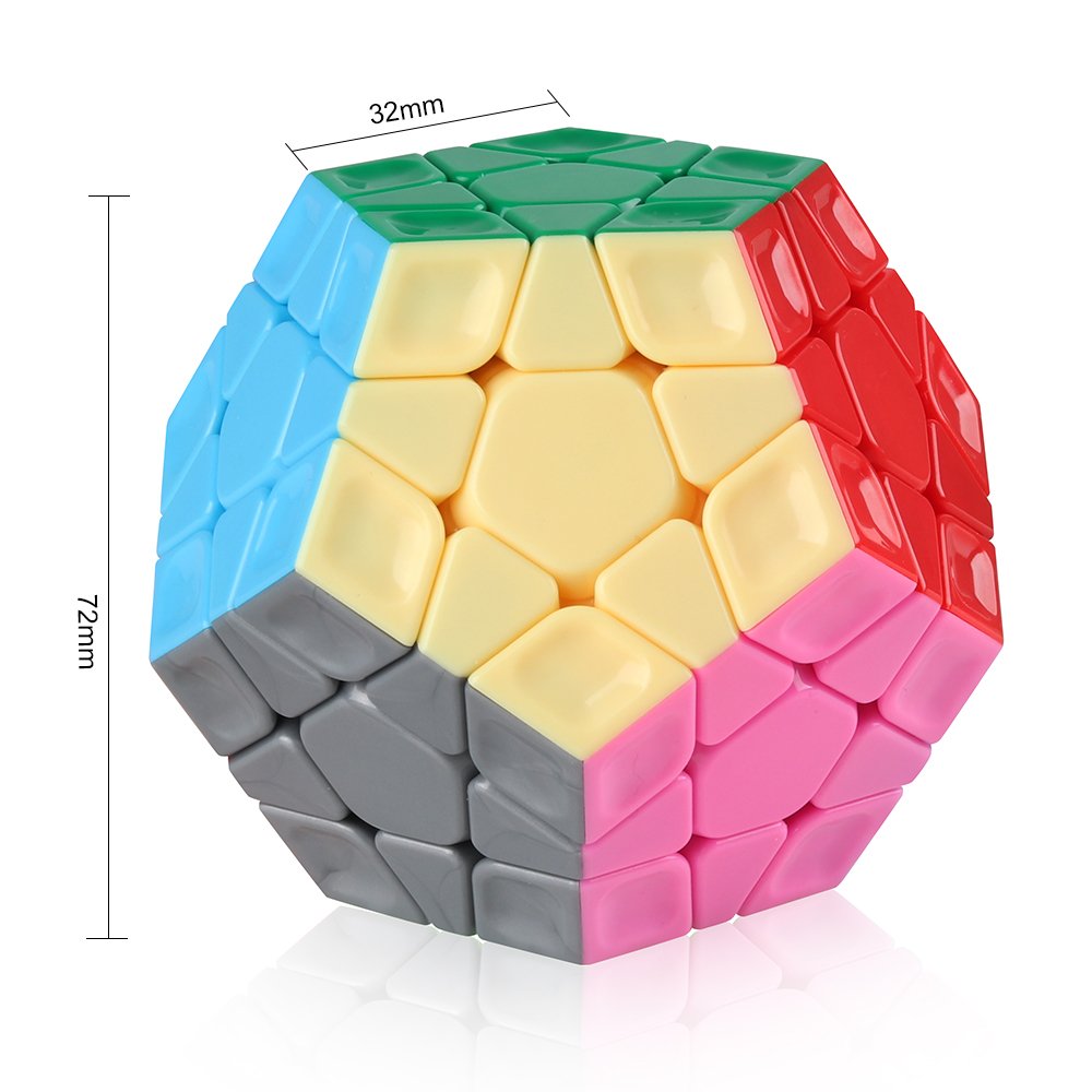 D-FantiX Cyclone Boys Megaminx bright colors close-up highlights vivid shades for quick identification