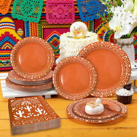 Dhnvcud Cielito Lindo white flower pattern plates enhance decor