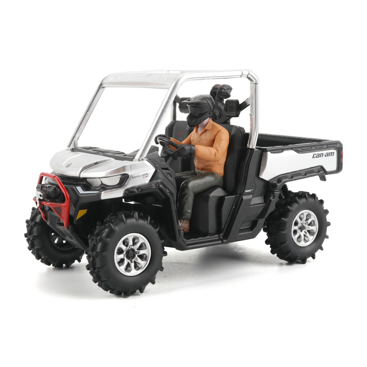 Diecast Masters Can-Am Defender X MR Silver side view shows precise detailing for display.