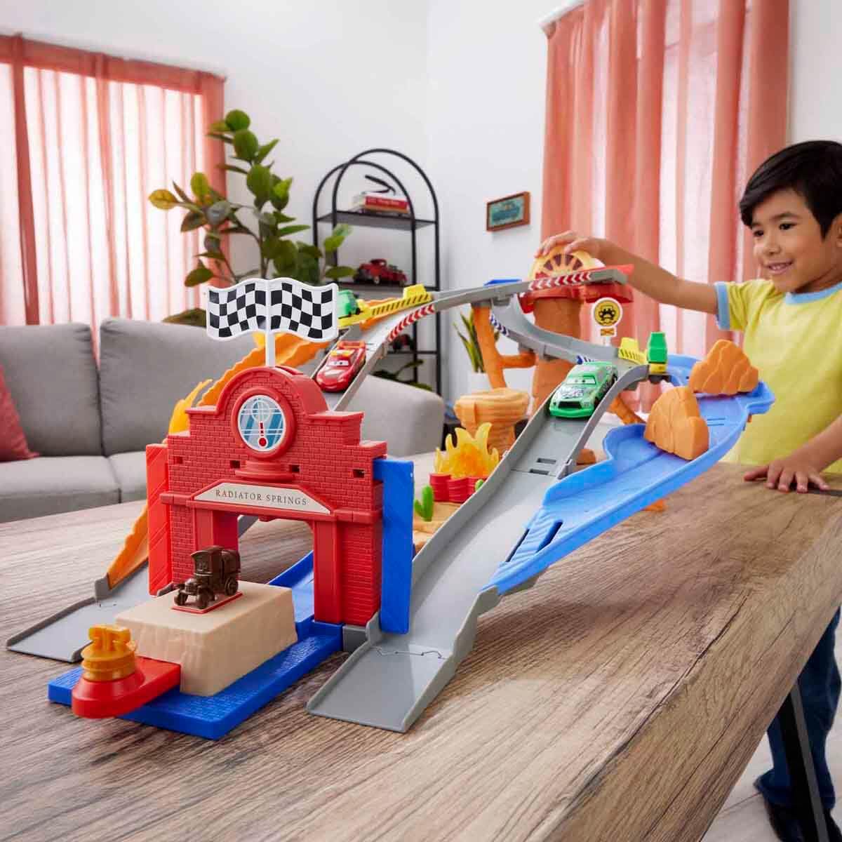 Disney Princess Cars Chick Hicks with Pitty Crew adds drama and teamwork