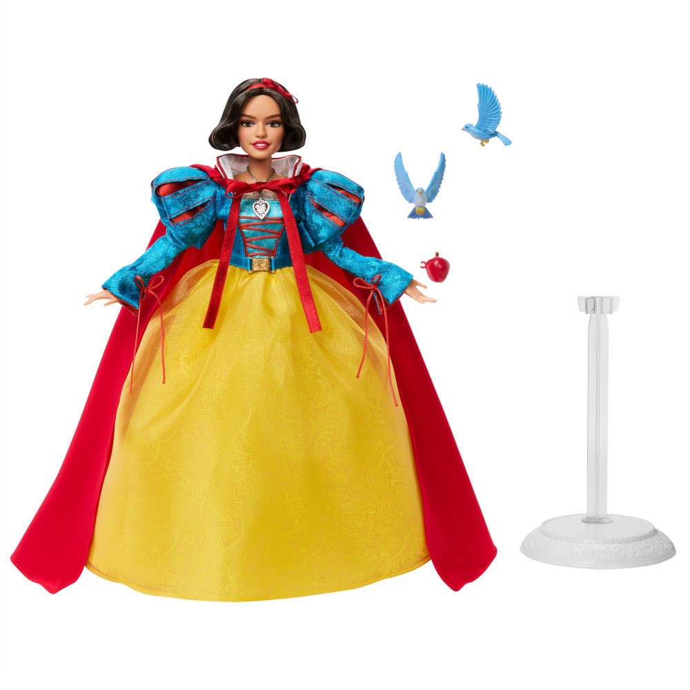 Disney Princess Snow White red apple and jewelry enhance collectible appeal.