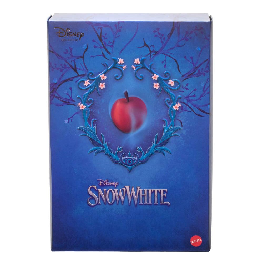 Disney Princess Snow White display box and stand aid careful presentation.