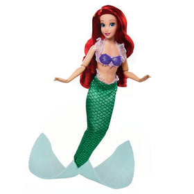 Fully poseable design supports varied poses and pretend adventures.