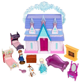 Disney Store Frozen Olaf micro figure adds whimsy to playtime.